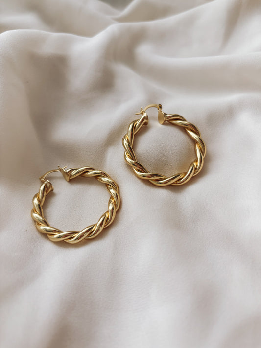 The "Strength" Hoops