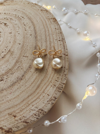 Small Pearl Bow Earrings
