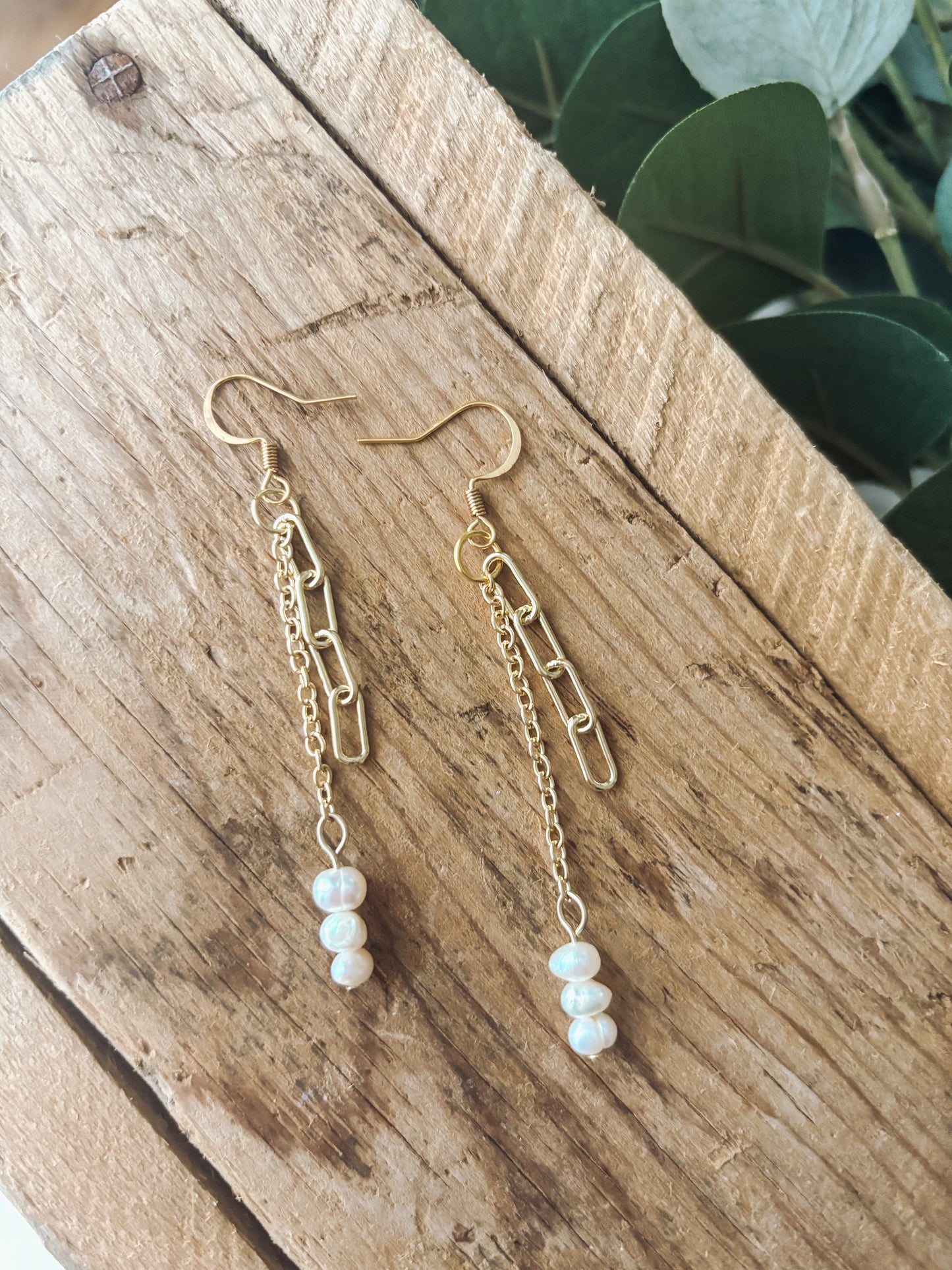 Freshwater Pearl & Chain Link Earrings