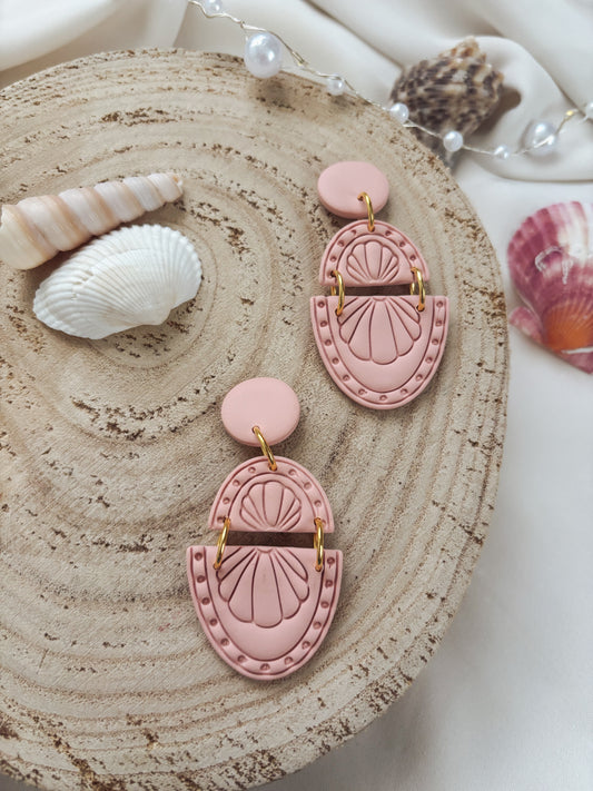 "Lottie", Coastal Cowgirl Collection